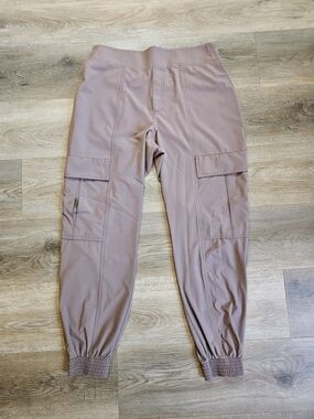 Athleta Chelsea Utility Jogger High-Rise Cargo Jogger Pants - Size 8 Mauve